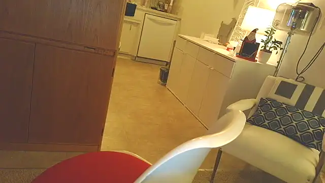 Snapshot of costanza7070 chatting on December 2, 2025, 4:14 am costanza7070 online show from December 2, 2025, 4:14 am