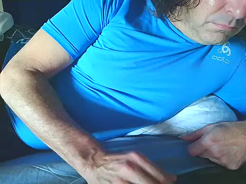 Snapshot of costanza7070 chatting on January 18, 2026, 8:56 pm costanza7070 online show from January 18, 2026, 8:56 pm