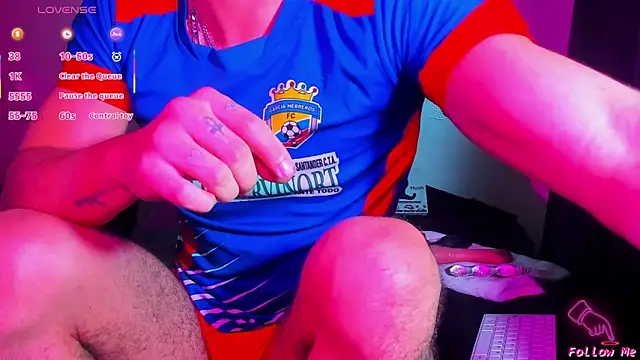 Snapshot of Piggy_Eddy chatting on February 23, 2026, 2:24 am Piggy Eddy online show from February 23, 2026, 2:24 am