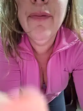 Snapshot of Mara-24 chatting on February 27, 2025, 7:26 pm Mara-24 online show from February 27, 2025, 7:26 pm
