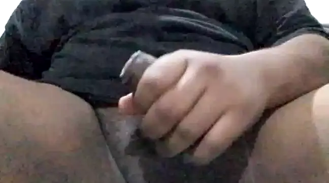 sebasj9812 online show from February 7, 2025, 2:50 am