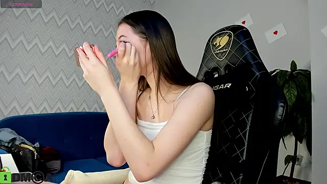 Nicole Charm online show from March 23, 2026, 11:48 pm