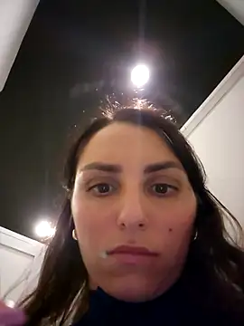 Izabella Bella online show from February 17, 2026, 1:52 pm