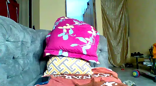 Snapshot of Chiky_Nurse chatting on February 23, 2025, 8:55 pm Chiky Nurse online show from February 23, 2025, 8:55 pm