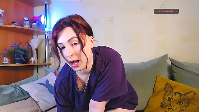 Caroline1995 online show from November 29, 2025, 8:03 am