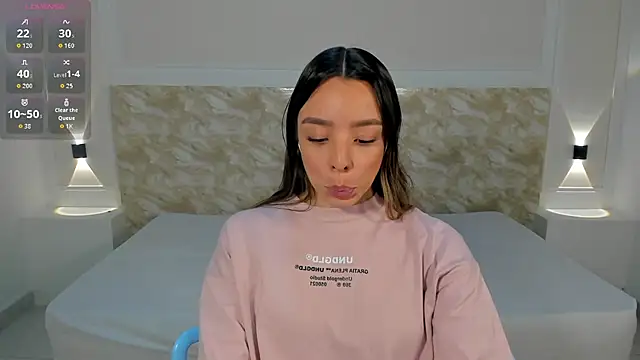 AliceRoss0 online show from October 17, 2025, 8:21 pm