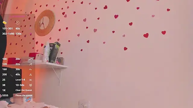 TiffanyWright online show from April 11, 2026, 7:50 pm