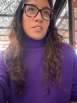 ValeriEvan online show from December 5, 2025, 8:17 pm