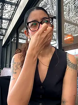 ValeriEvan online show from October 5, 2025, 2:19 pm