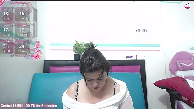 kambelroche online show from April 7, 2026, 11:56 am