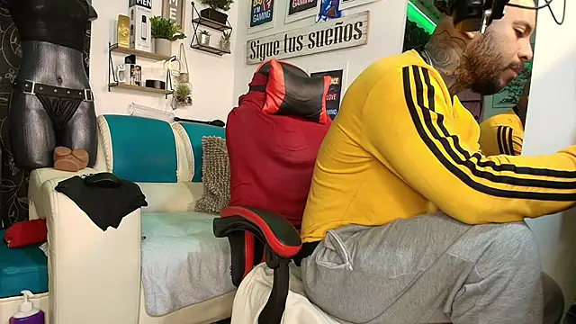 Leenar Key online show from January 7, 2026, 11:15 am