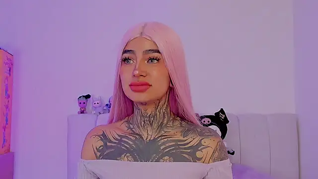 Snapshot of shadowcatt_ chatting on November 2, 2025, 4:12 pm shadowcatt online show from November 2, 2025, 4:12 pm