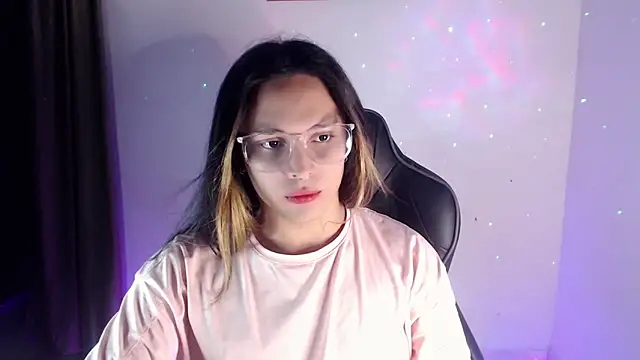 Snapshot of alexaryderr chatting on February 14, 2025, 4:04 am alexaryderr online show from February 14, 2025, 4:04 am