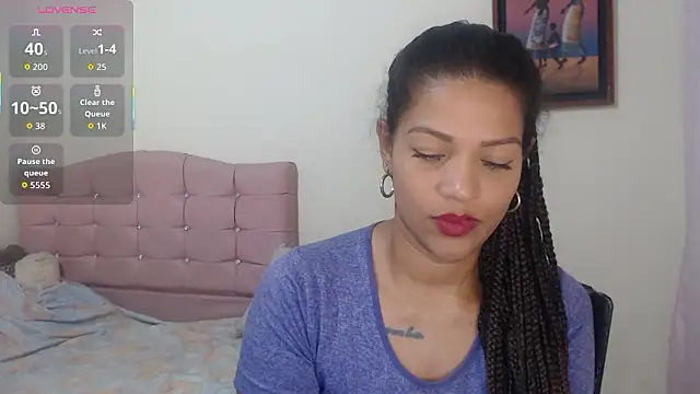 Snapshot of makennaa_ chatting on February 12, 2026, 9:31 am makennaa online show from February 12, 2026, 9:31 am