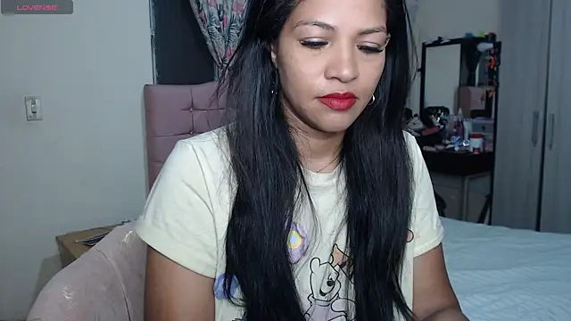 Snapshot of makennaa_ chatting on July 21, 2026, 9:54 am makennaa online show from July 21, 2026, 9:54 am