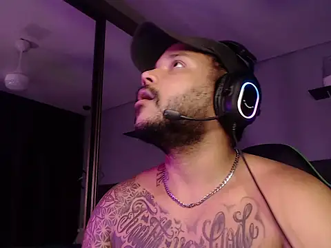 Ale Mineiro online show from March 12, 2026, 7:34 am