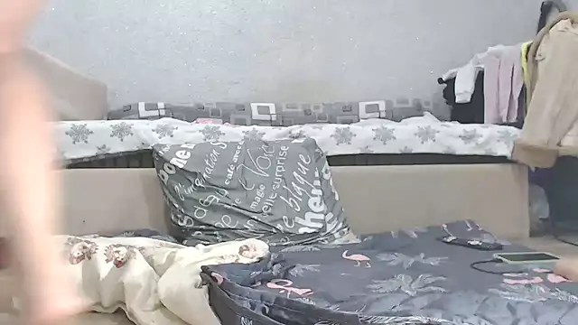 Vika  online show from November 9, 2025, 2:32 pm