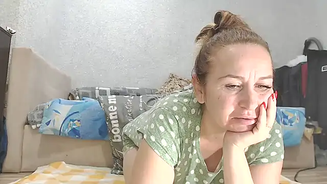 Vika  online show from October 18, 2025, 3:08 am