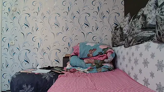Snapshot of Vika_ chatting on March 19, 2025, 7:07 am Vika online show from March 19, 2025, 7:07 am