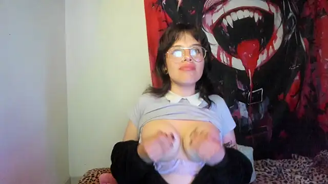 Lucyfx666 online show from October 24, 2025, 4:33 am