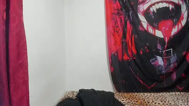 Lucyfx666 online show from November 27, 2025, 10:54 pm