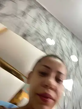 AnnbellaRosse online show from March 15, 2025, 3:16 pm