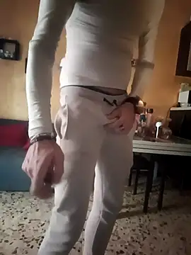 Fragolina73- online show from October 15, 2025, 3:42 pm