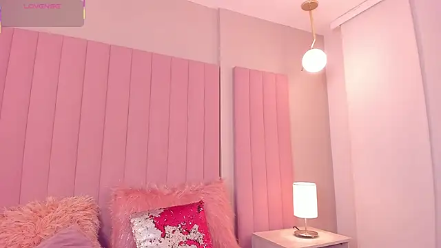 Snapshot of morganlake_ chatting on February 23, 2026, 1:51 am morganlake online show from February 23, 2026, 1:51 am