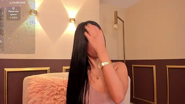 morganlake  online show from March 25, 2026, 3:39 am