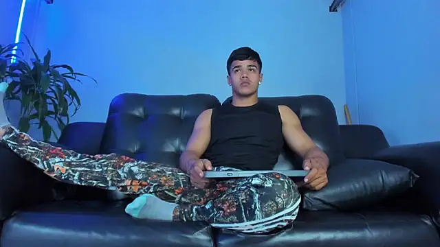 Rob saenz  online show from October 2, 2025, 3:26 pm