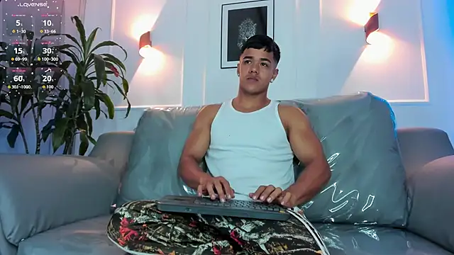 Rob saenz  online show from December 1, 2025, 11:11 am