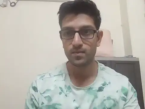 Snapshot of arjun_077 chatting on May 3, 2026, 7:28 pm arjun 077 online show from May 3, 2026, 7:28 pm