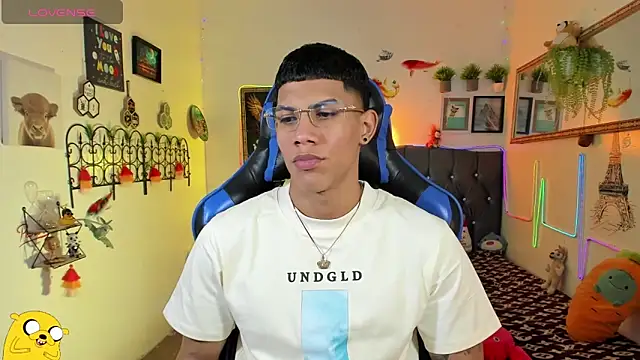 Damian latinxxx online show from January 9, 2026, 3:13 am