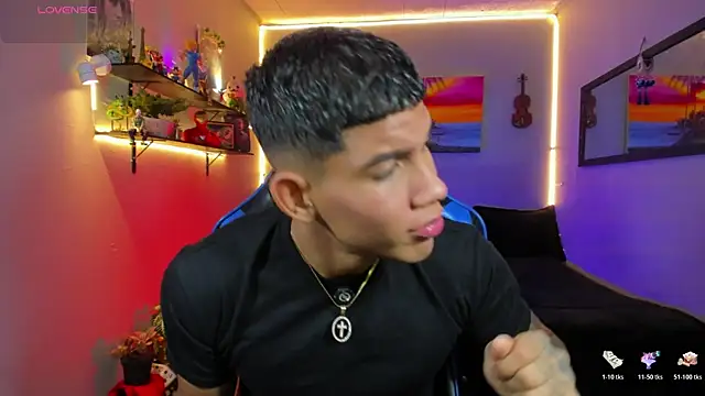 Damian latinxxx online show from July 15, 2026, 9:27 am