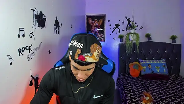 Damian latinxxx online show from September 10, 2025, 3:05 am