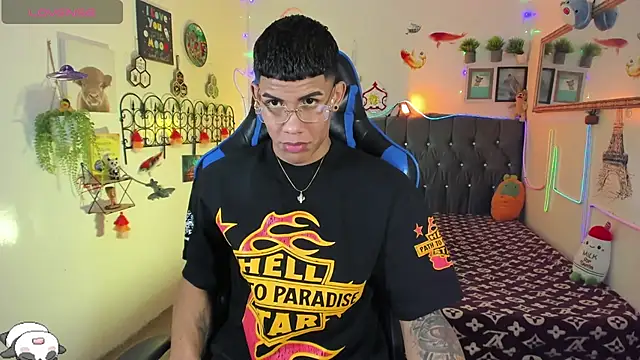 Damian latinxxx online show from January 14, 2026, 3:10 am