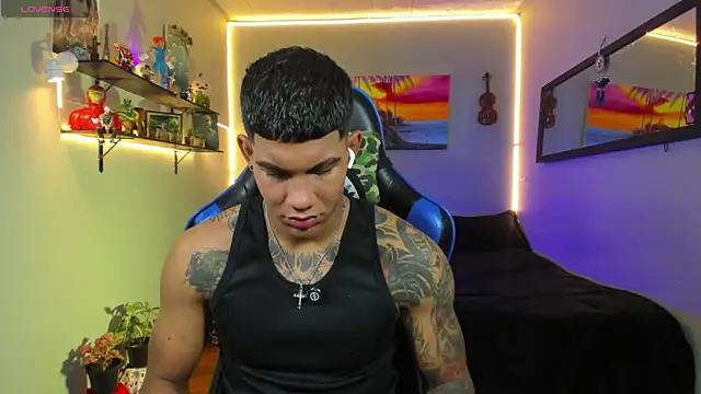 Damian latinxxx online show from July 9, 2026, 8:48 am