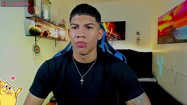 Damian latinxxx online show from June 19, 2026, 3:12 am