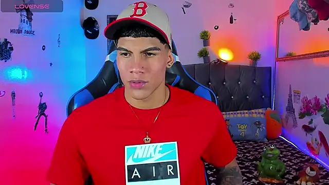 Damian latinxxx online show from September 25, 2025, 3:12 am