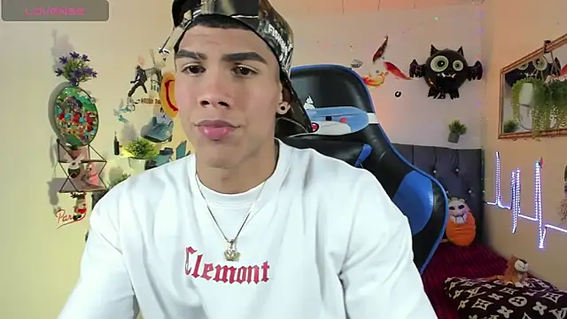 Damian latinxxx online show from November 13, 2025, 3:10 am