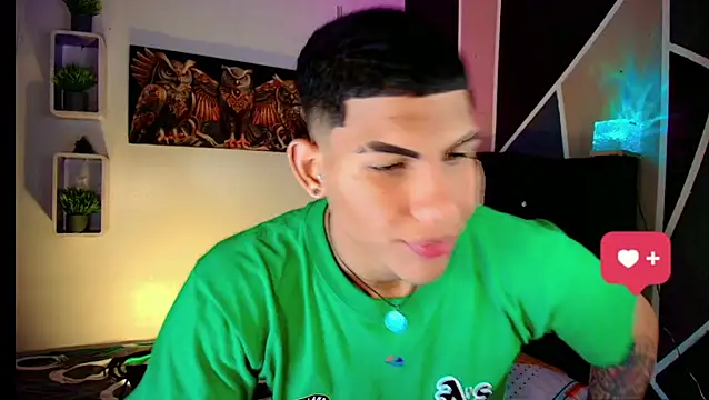 Damian latinxxx online show from March 16, 2025, 3:04 am