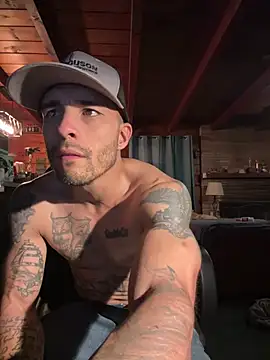 Snapshot of JohnnyDeep187 chatting on February 18, 2026, 5:05 am JohnnyDeep187 online show from February 18, 2026, 5:05 am