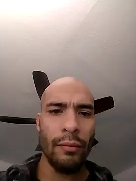 JohnnyDeep187 online show from December 26, 2024, 3:31 pm