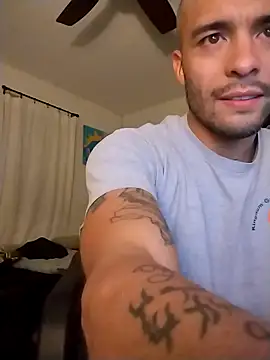 JohnnyDeep187 online show from December 11, 2024, 9:19 am