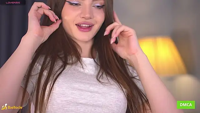 Snapshot of Bellacle chatting on February 15, 2026, 7:51 am Bellacle online show from February 15, 2026, 7:51 am