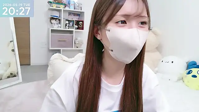 -SHINON- online show from May 19, 2026, 11:28 am
