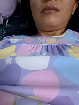 Snapshot of Baby-sexytits18 chatting on September 29, 2025, 12:44 pm Baby-sexytits18 online show from September 29, 2025, 12:44 pm