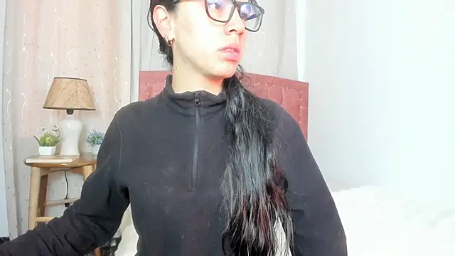 Zara dulce online show from November 13, 2025, 11:58 am