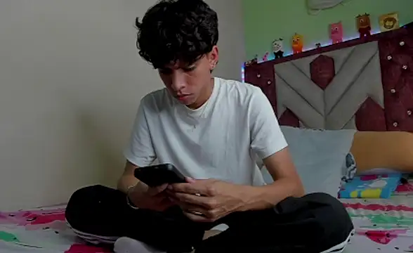 Snapshot of Santy_carrington chatting on November 29, 2025, 3:28 am Santy carrington online show from November 29, 2025, 3:28 am