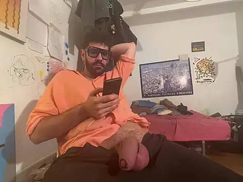 RealbarcelonaXxl online show from June 10, 2026, 10:55 pm